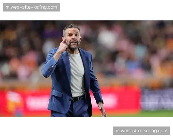 休斯敦迪纳摩引援动作最大 新援吉列尔梅梅开二度取开门红